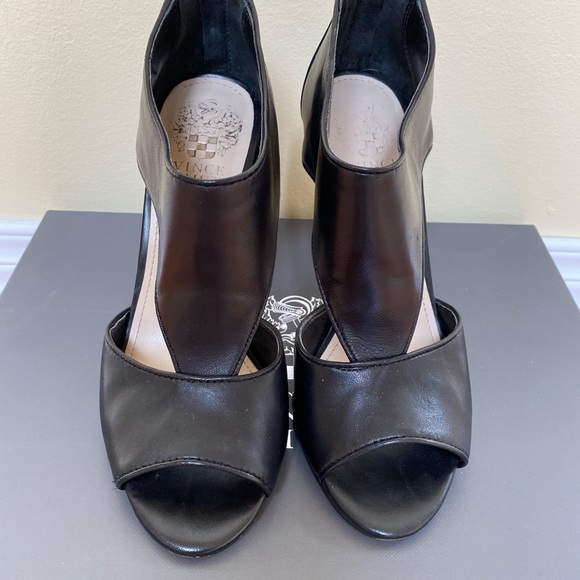 ➖ Vince Camuto Seena Sandals! ➖ - Picture 3 of 8